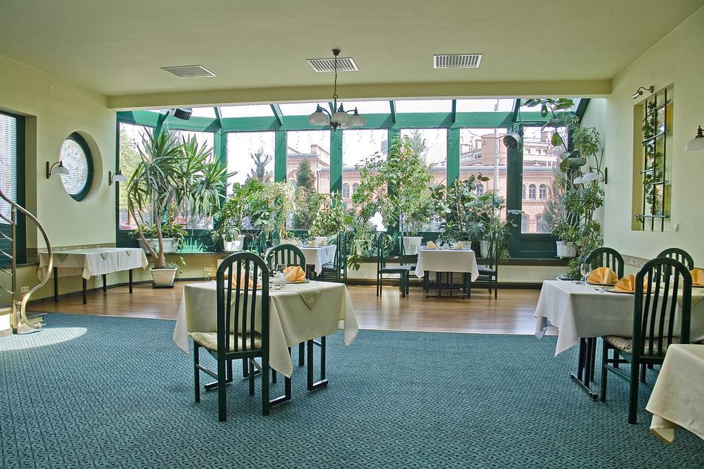 Hotel Dorrian 波兹南 外观 照片